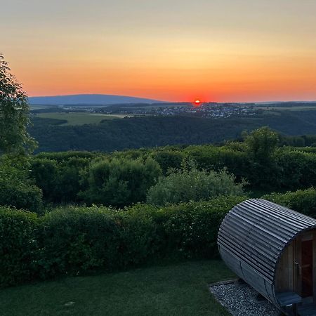 Hunsrueck Valley View Apartment With Cedar Sauna Bruschied Exteriör bild